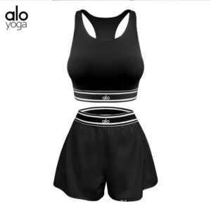 alo's new color-blocking vest shock-absorbing and gathering yoga suit set