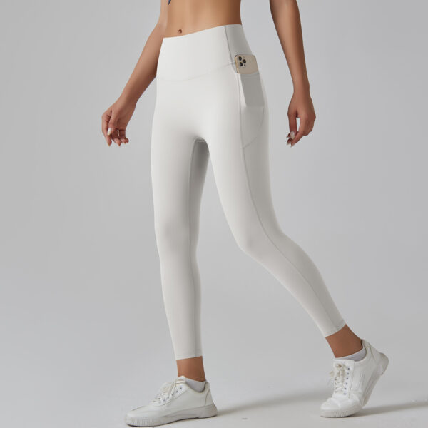 aloyoga's new high-waisted, slimming and nude fitness pants