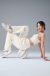 alo straight-leg pants, fashionable women's sports pants, fitness wear, slimming while running, drawstring long pants with a good drape