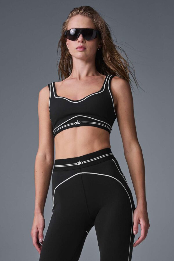 Yoga set seamless training suit with padding and skin-friendly fabric Pilates two-piece sportswear set