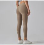 aloyoga's new high-waisted, slimming and nude fitness pants
