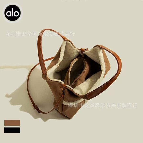 a1o large-capacity, versatile, retro matte single-shoulder bag, hand-held, parent-child commuting tote bag