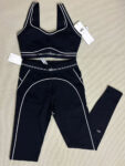 Yoga set seamless training suit with padding and skin-friendly fabric Pilates two-piece sportswear set