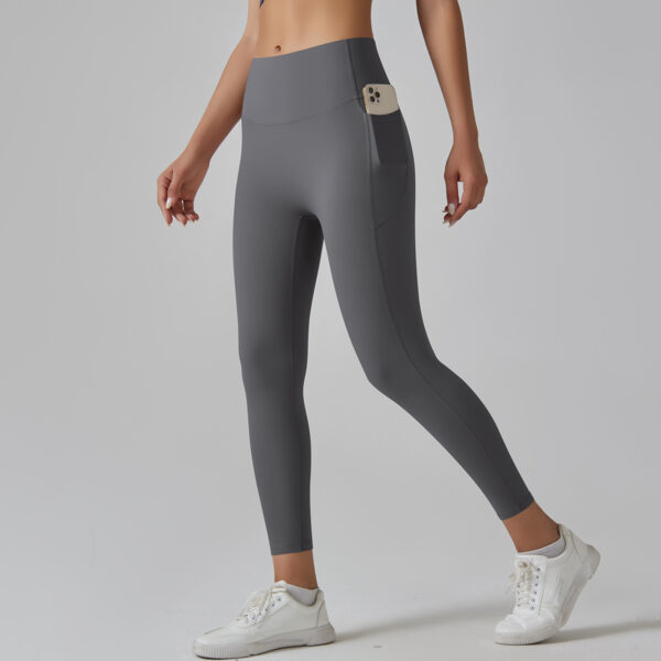aloyoga's new high-waisted, slimming and nude fitness pants