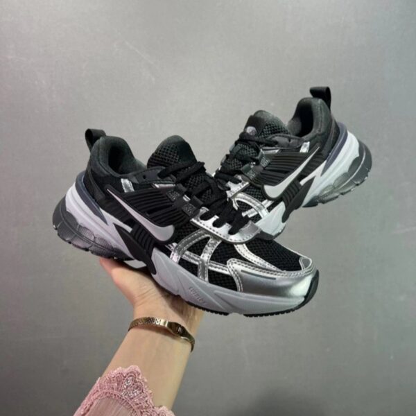 Pure Original Runtekk retro dad Shoes V2K white Silver Gray silver breathable and versatile women's mesh sports shoes