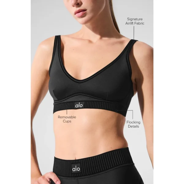 Large-capacity, lightweight waist bag suitable for both men and women, ideal for outdoor running and mountain climbing