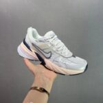 Pure Original Runtekk retro dad Shoes V2K white Silver Gray silver breathable and versatile women's mesh sports shoes