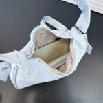 lo Dumpling Bag Women's underarm bag, fashionable single-shoulder bag, crossbody bag, new lightweight daily commuting bag for women