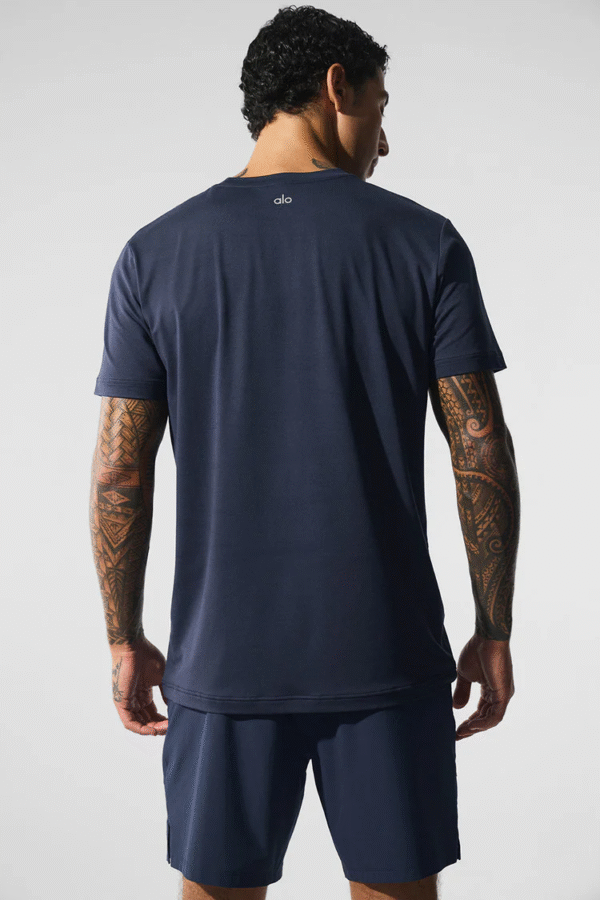 New fashionable fitness American-style sports solid color round neck high-end texture T-shirt, elastic and quick-drying