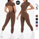Tight-fitting, cut-out short-sleeved and long pants jumpsuit for sports, running, fitness and yoga wear