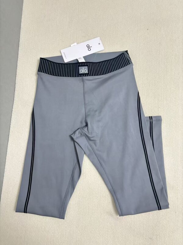 ALO yoga suit set, flocked high-elasticity sports top, tight pants, fitness training suit, lift the buttocks, high waist and tuck in the abdomen