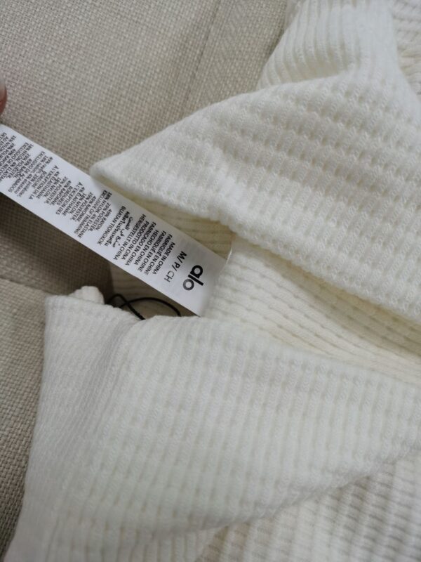 Alo's new winter and autumn style of oversized crew-neck relaxed hoodie pullover with long sleeves, suitable for casual and versatile wear, for women.